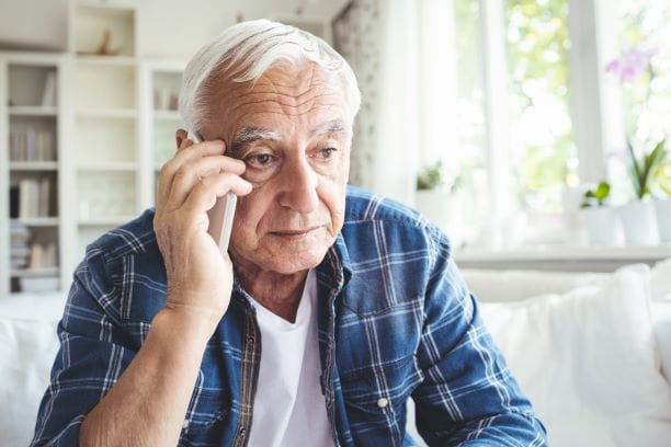 Senior Telefon Hilfe MDK Anruf